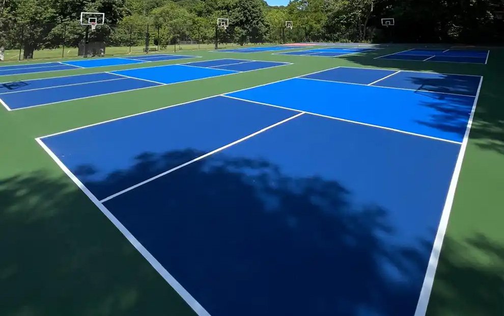outdoor courts image