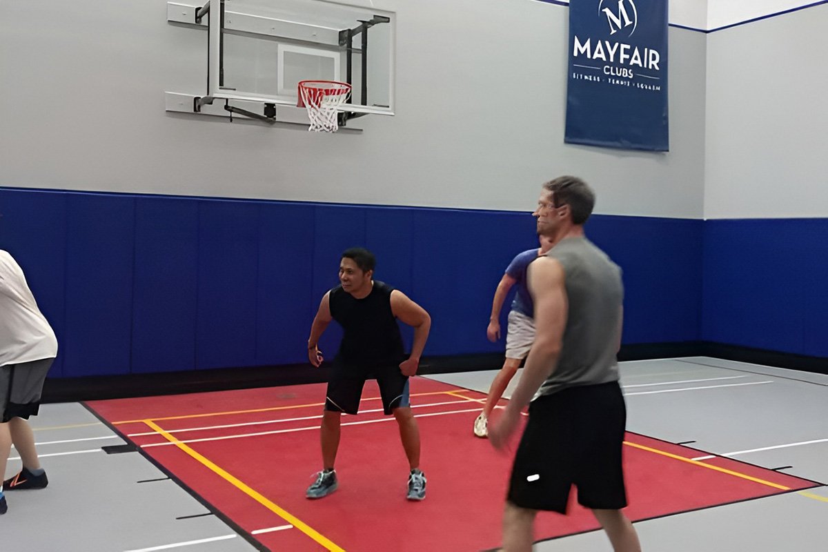 padding mayfair clubs fitness toronto Picsart AiImageEnhancer